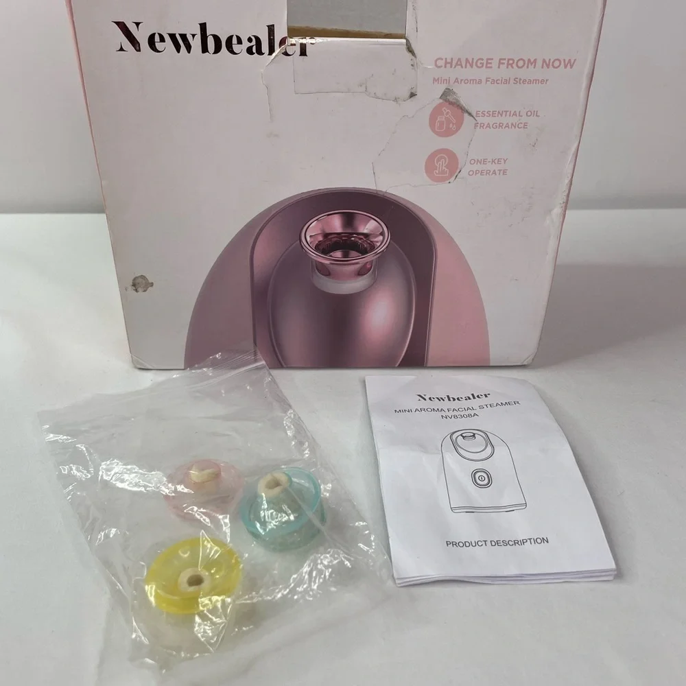 Newbealer Facial Steamer in White and Pink